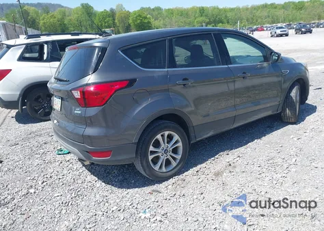 2019 Ford Escape Se z USA, uszkodzony, nr VIN 1FMCU0GD7KUA49858
